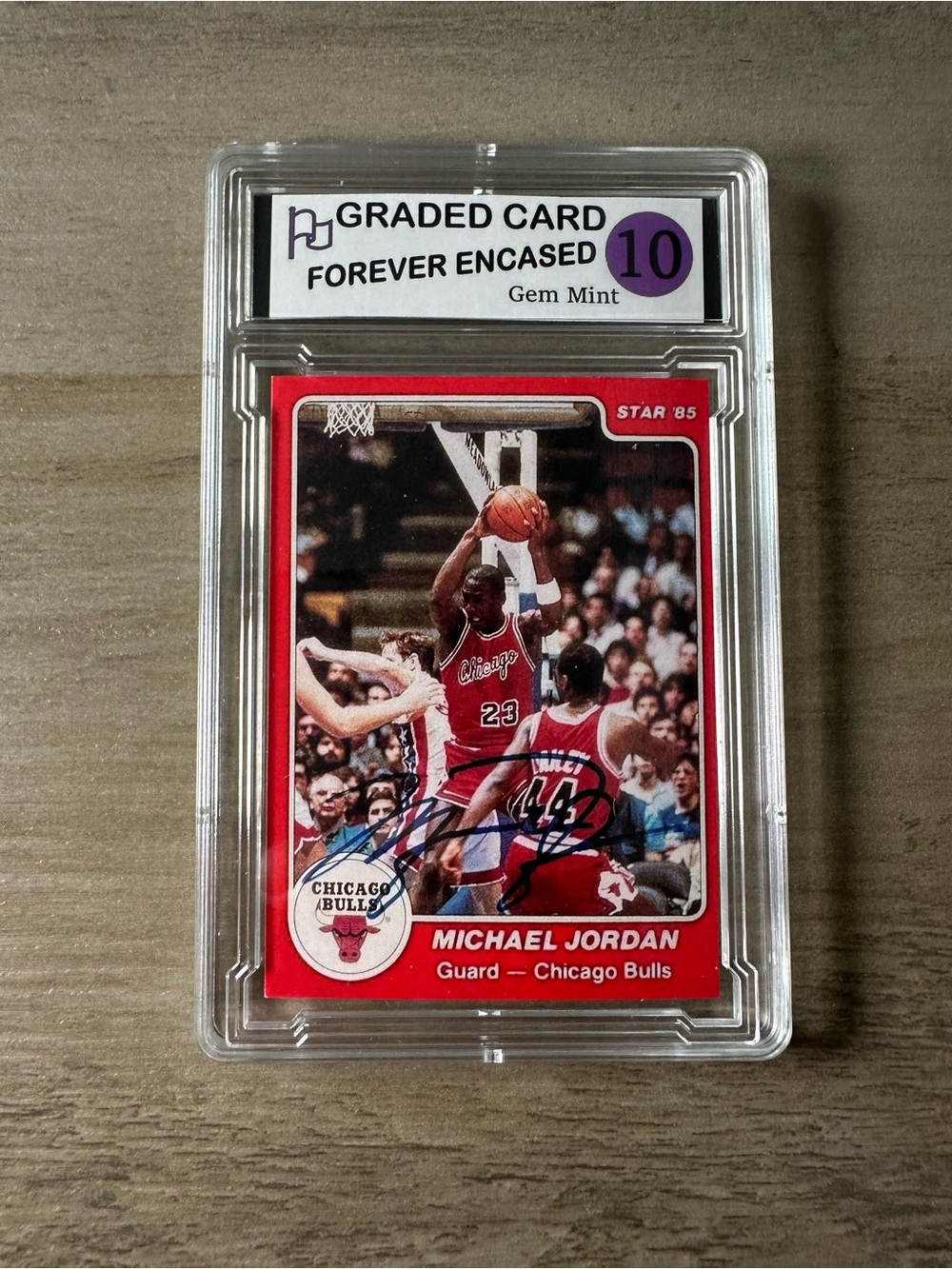 Michael Jordan Signed Gem Mint 10 1985 Star #101 Novelty Card. Chicago Bulls.
